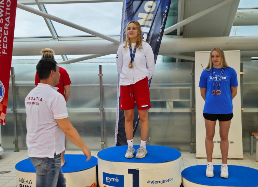 DALJINSKO PLIVANJE – Na 5 km Klara nema para!