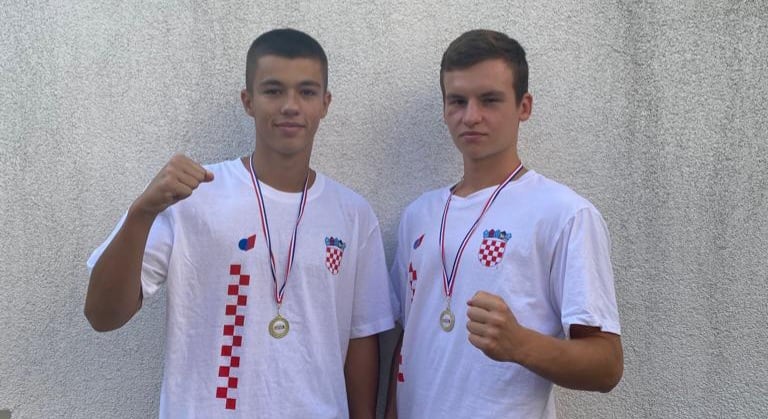 BOKSAČKI KLUB ARES Pobjede Vice Radonića i Luke Bukvića!