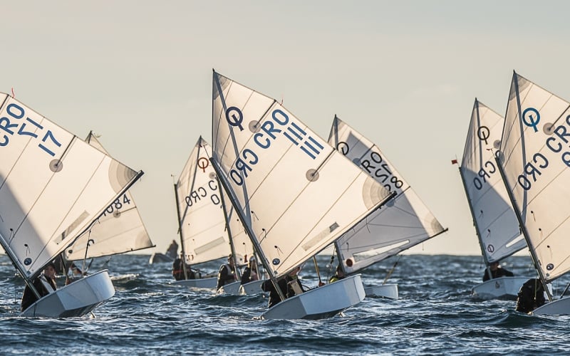 JEDRENJE – U Zadru kvalifikacijska i kriterijska regata Optimista i 420