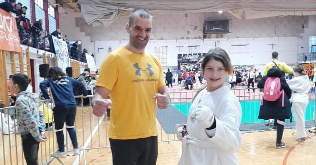 TAEKWONDO KLUB PLOVANIJA Srebrne medalje Ivana Marojevića i Cvite Ražnjević, bronca Jure Kujundžića na Knin openu