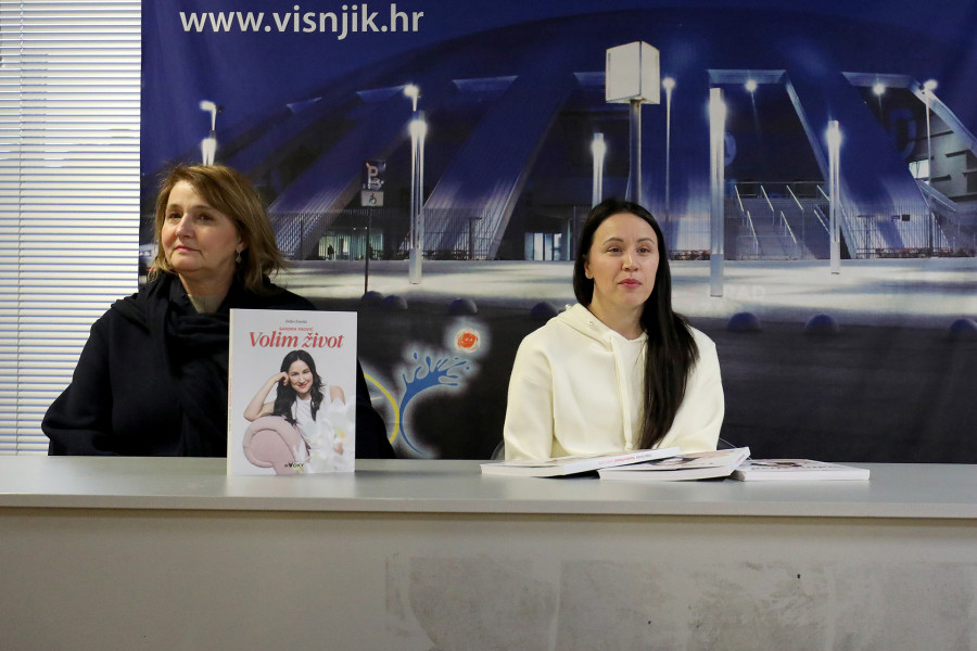 Predstavljena knjiga Sandre Paović Volim život