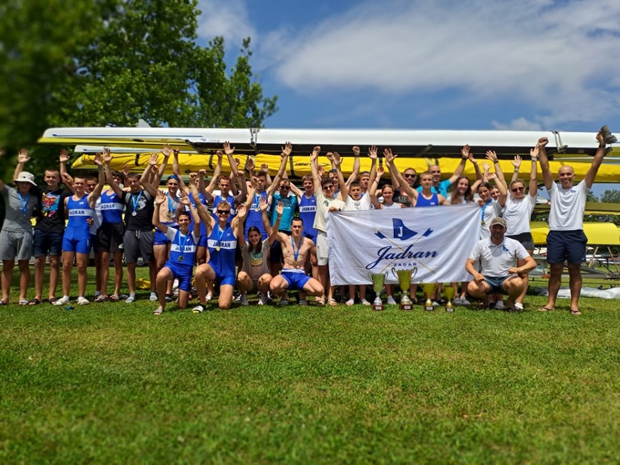 VESLANJE – Pregršt Jadranovih medalja na PH-e
