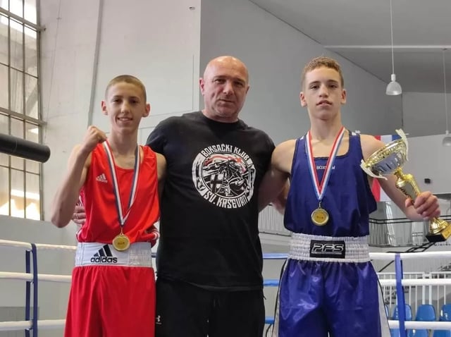 Mladi boksači postali prvaci Hrvatske, u OŠ Zadarski otoci ponosni: “Odlični su učenici, a treniraju minimalno dva sata dnevno!”