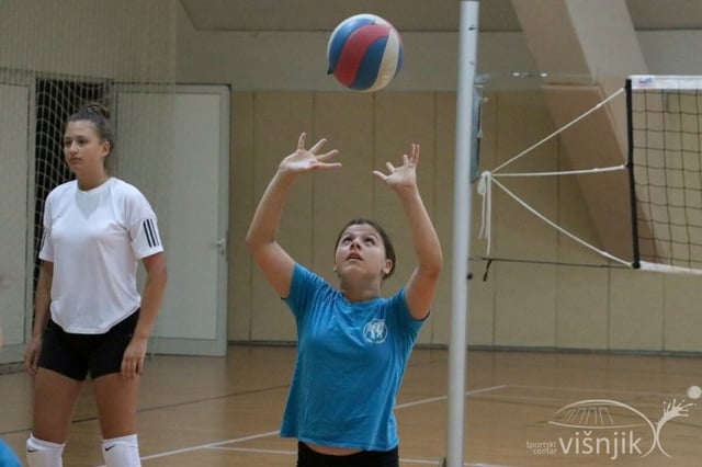 Športska zajednica Grada Zadra u suradnji sa članicama provodi program: sportske aktivnosti tijekom praznika.