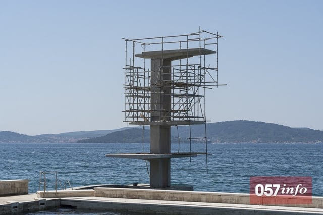 Skakaonica nakon bojanja spremna za prve skakače