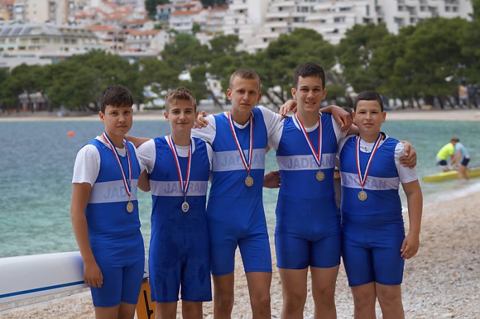 Jadran najbolji u ukupnom poretku regate u Makarskoj