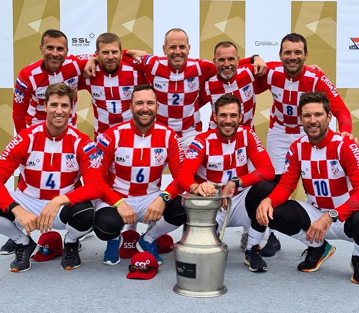 Prvi pobjednik zlatnog kluba 8 nacija je hrvatska posada kapetana Šime Fantele