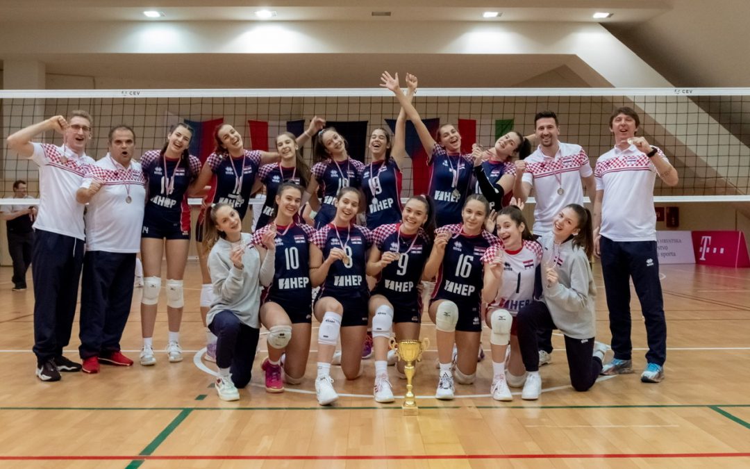 MEVZA Kadetkinje Hrvatske osvojile drugo mjesto na kvalifikacijama za Europsko prvenstvo u Zadru