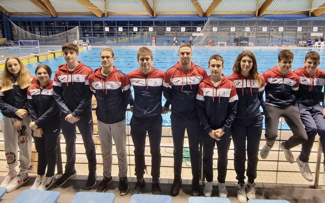 PK ZADAR Pripreme u 50m bazenu i 6 odličja sa mitinga ZPK