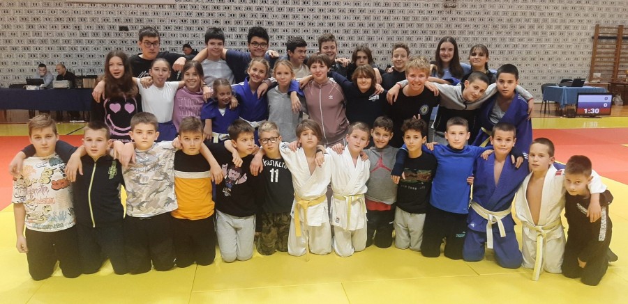 BOŽIĆNI JUDO TURNIR  22 medalje za predstavnike Judo kluba Zadar