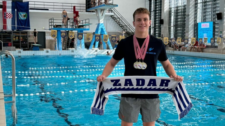 Matej Nevešćanin triput zlatni na juniorskom PH-e