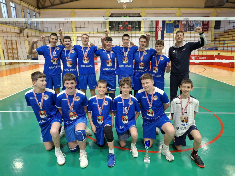 ODBOJKA – Zadarski mlađi kadeti prvaci Dalmacije