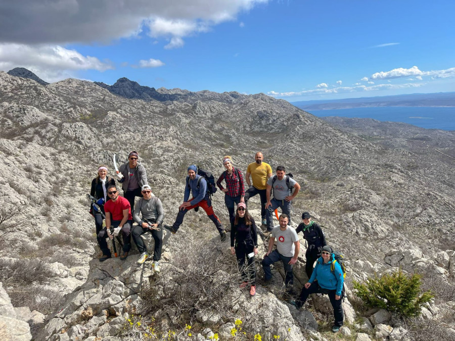 PD PAKLENICA – Markacisti uređivali i markirali staze